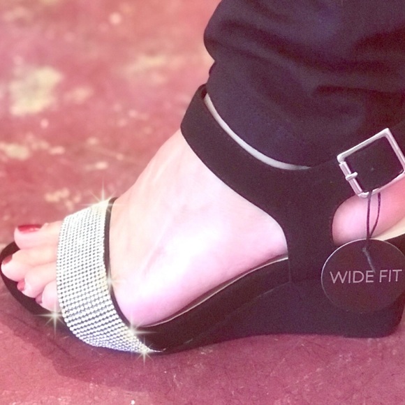 City Class Black Wide-Fit Comfort Wedge Sandal - Picture 3 of 8